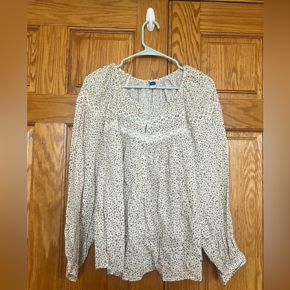 Old Navy - Floral Lace Detail Blouse